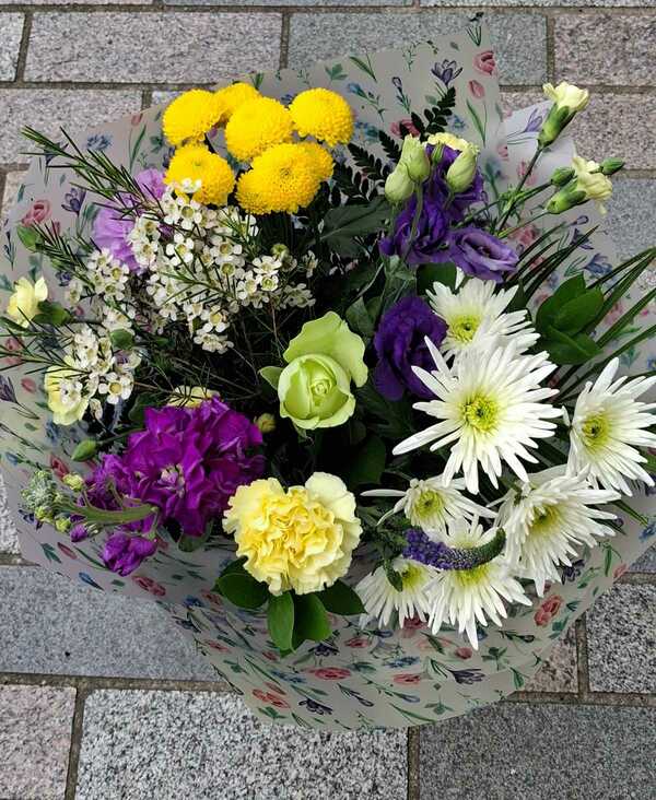 Flowers delivered to customer