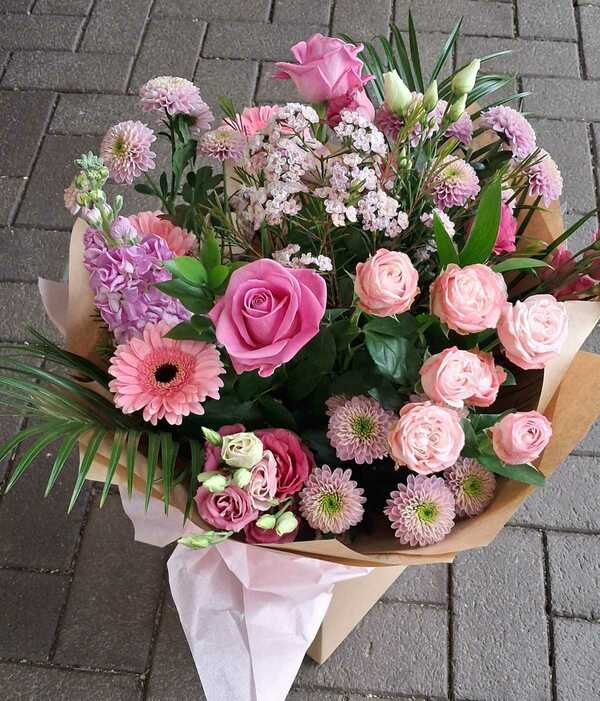 Flowers delivered to customer