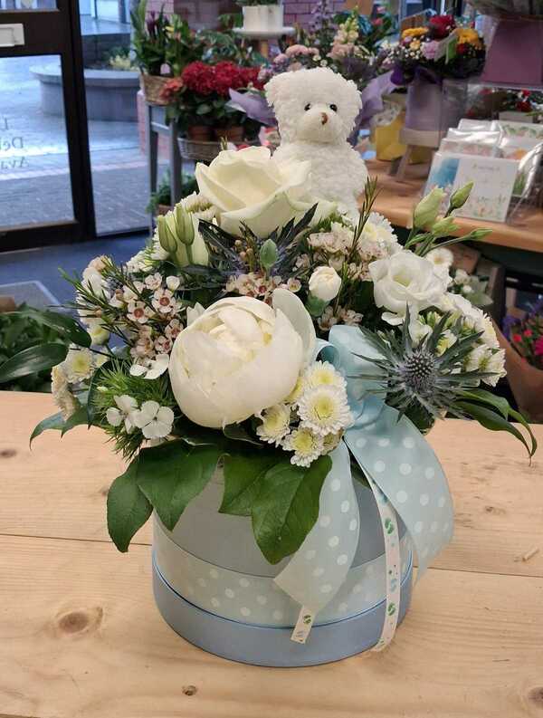Flowers delivered to customer
