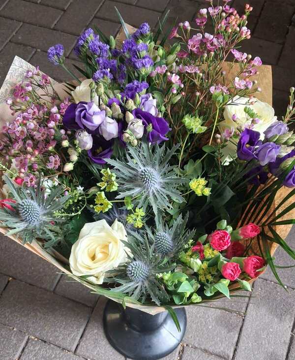 Flowers delivered to customer