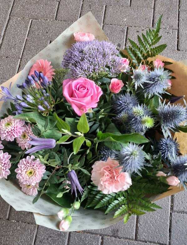 Flowers delivered to customer
