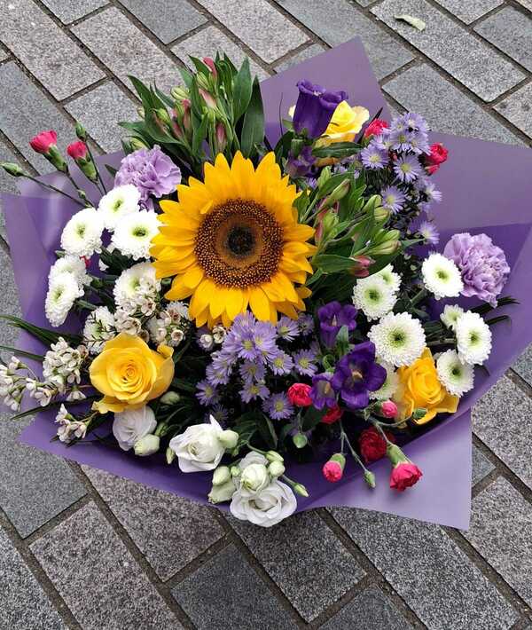 Flowers delivered to customer