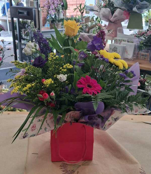 Flowers delivered to customer