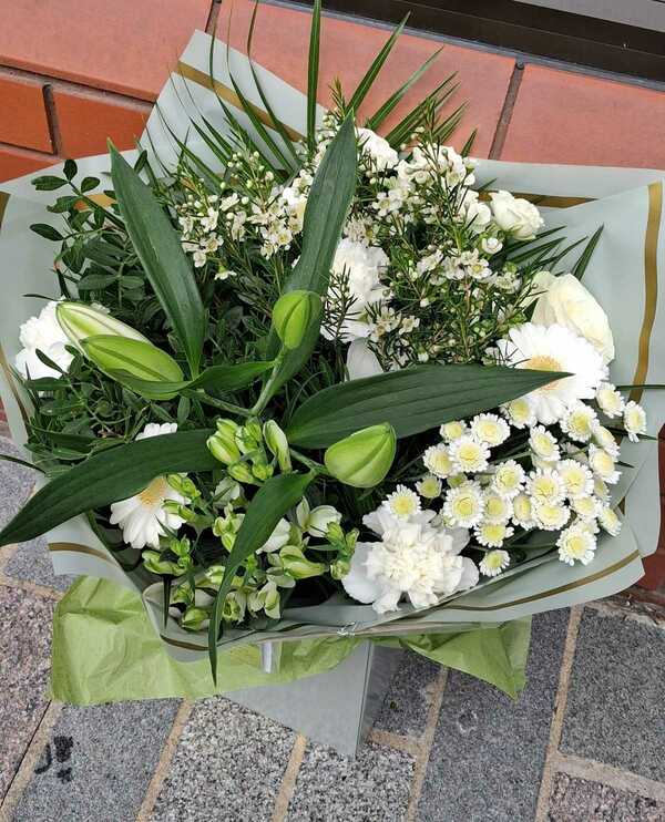Flowers delivered to customer