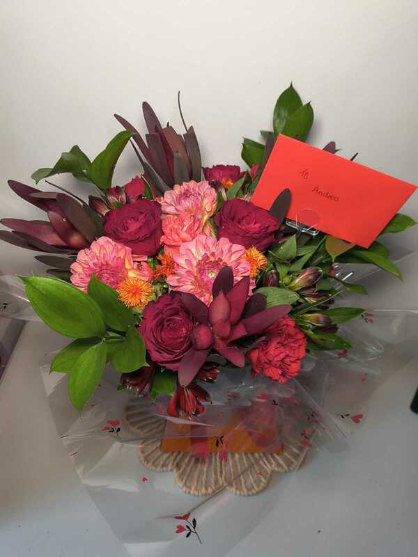 Flowers delivered to customer