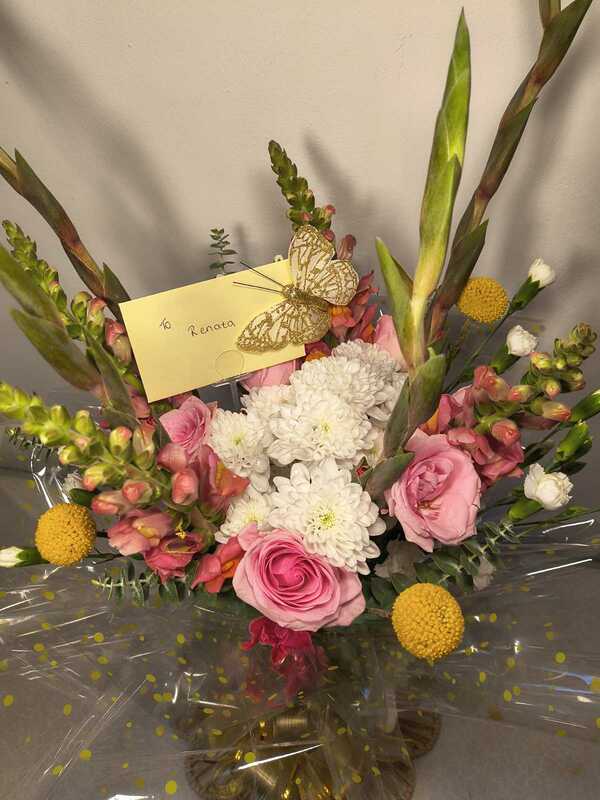 Flowers delivered to customer