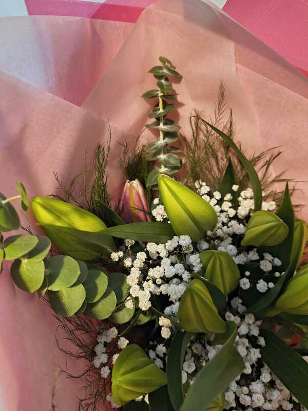 Flowers delivered to customer