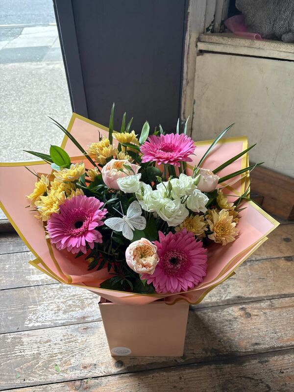 Flowers delivered to customer