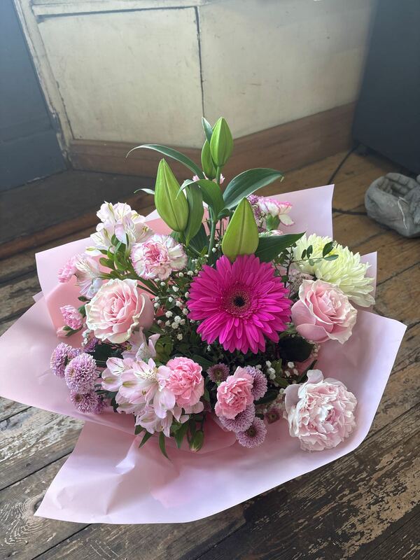Flowers delivered to customer
