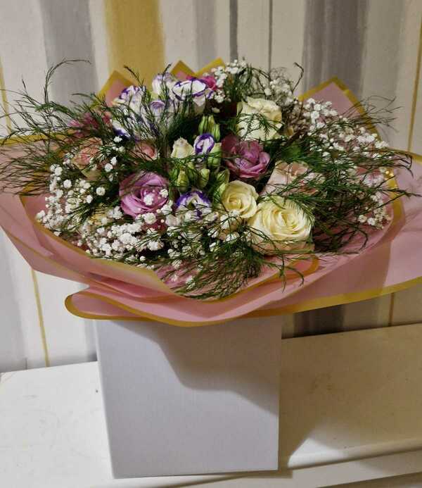 Flowers delivered to customer