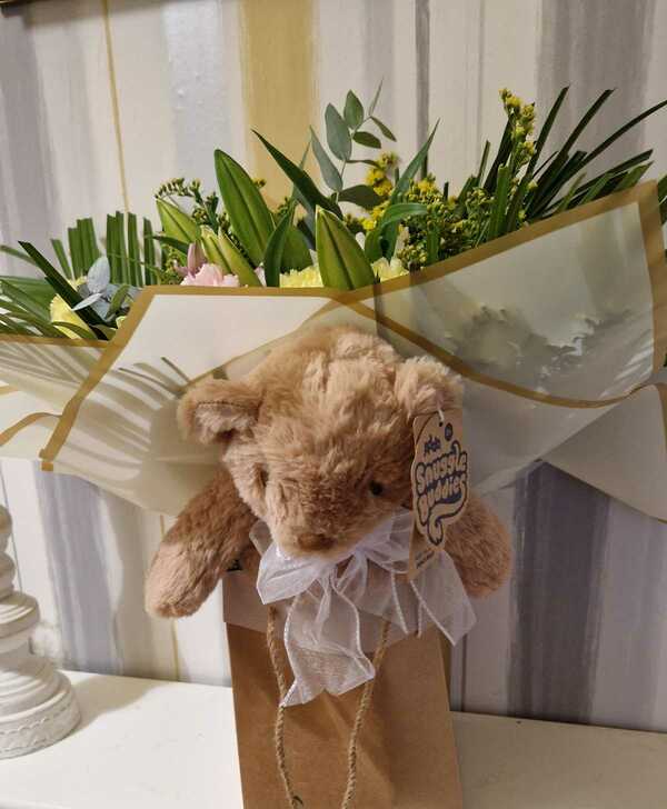 Flowers delivered to customer