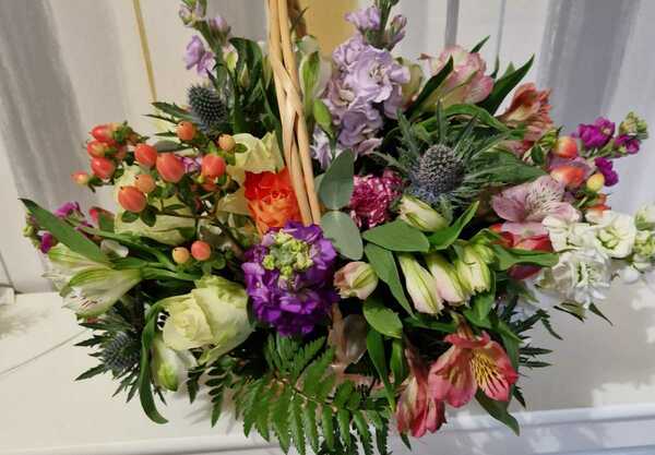 Flowers delivered to customer