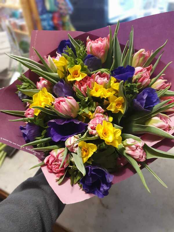 Flowers delivered to customer
