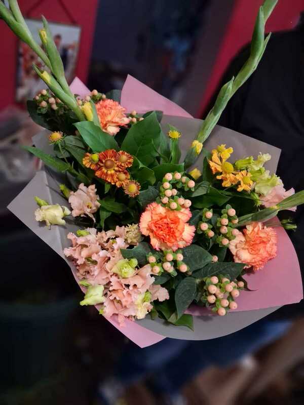 Flowers delivered to customer