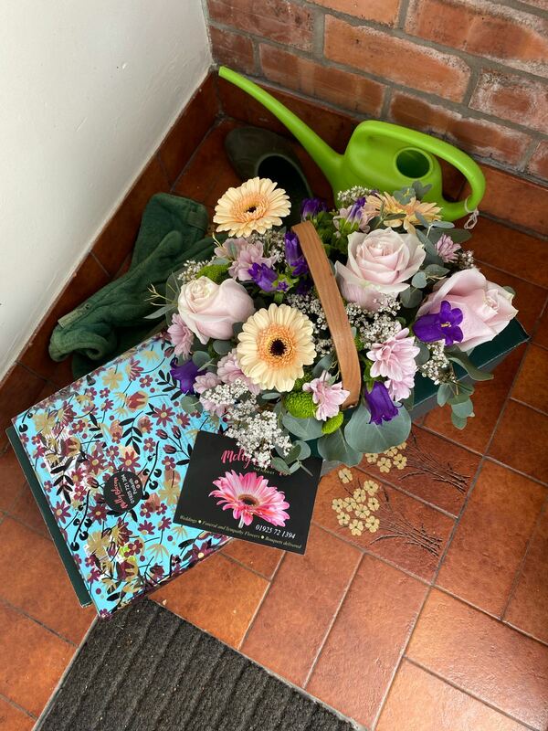 Flowers delivered to customer