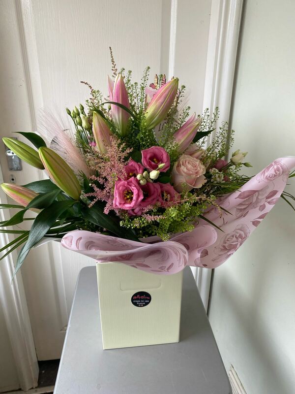 Flowers delivered to customer