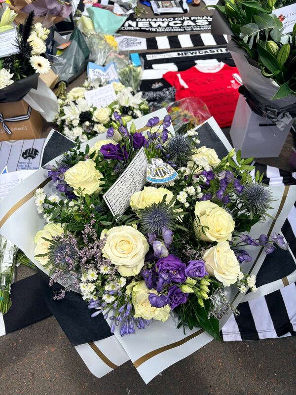 Flowers delivered to customer