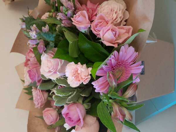 Flowers delivered to customer