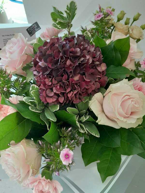Flowers delivered to customer