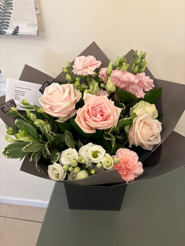 Flowers delivered to customer