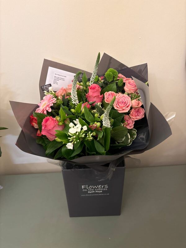 Flowers delivered to customer