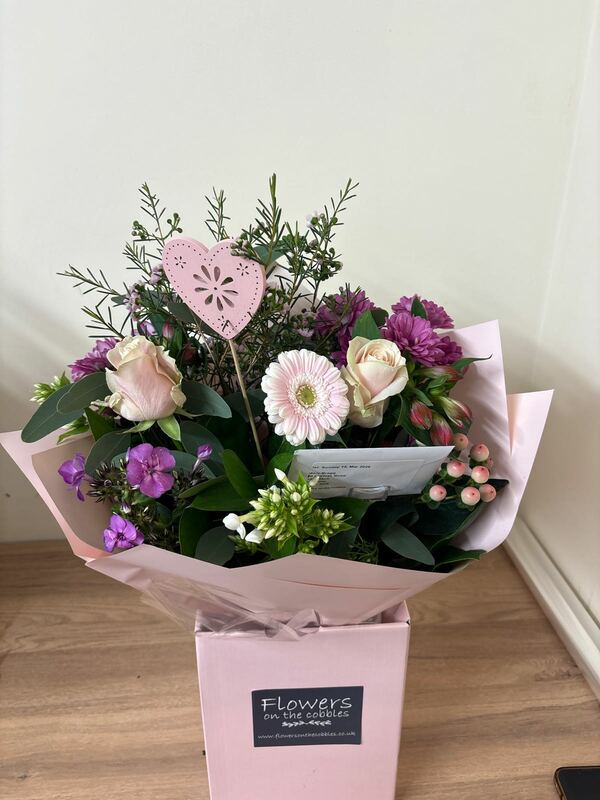 Flowers delivered to customer