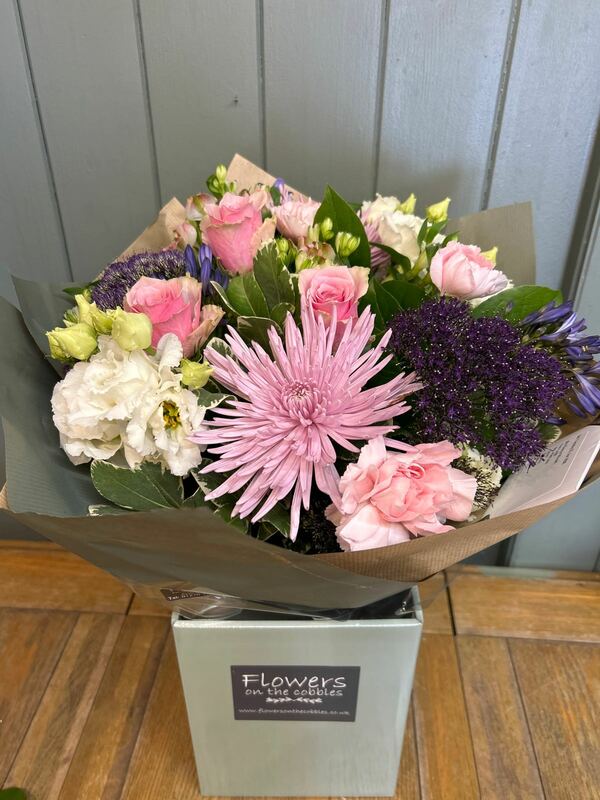 Flowers delivered to customer