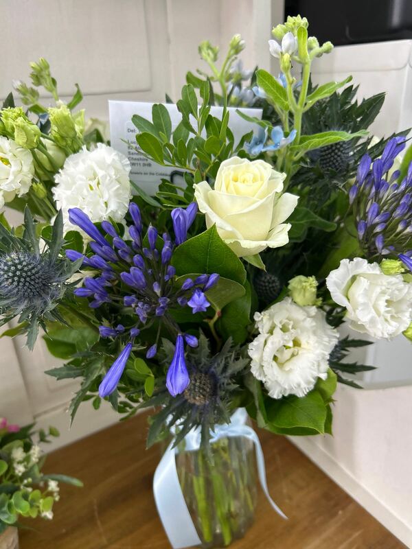 Flowers delivered to customer