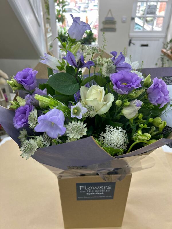 Flowers delivered to customer