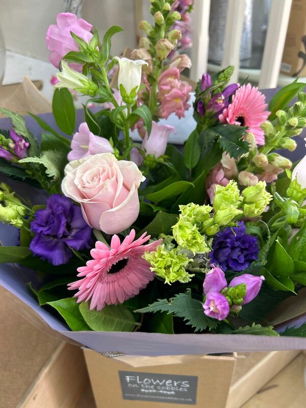 Flowers delivered to customer
