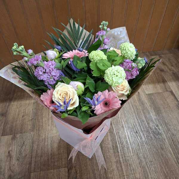 Flowers delivered to customer