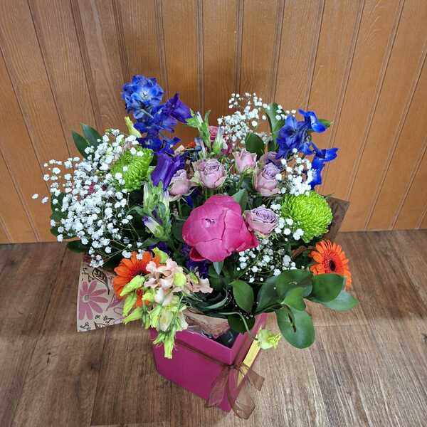 Flowers delivered to customer