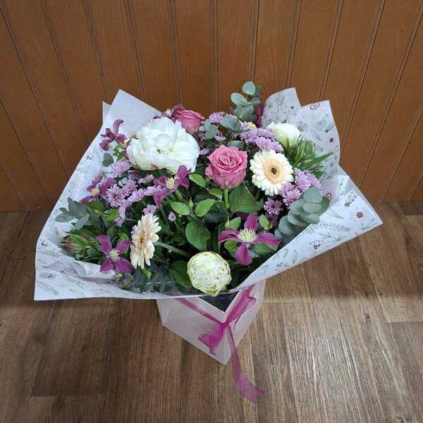 Flowers delivered to customer