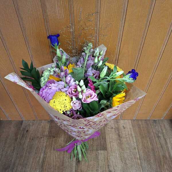 Flowers delivered to customer