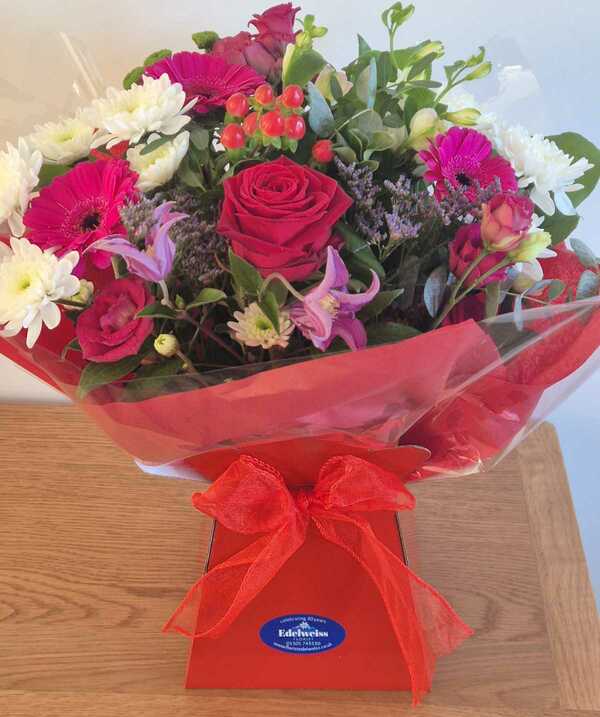 Flowers delivered to customer