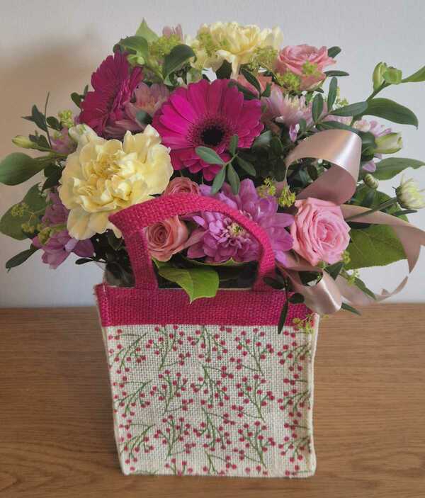 Flowers delivered to customer