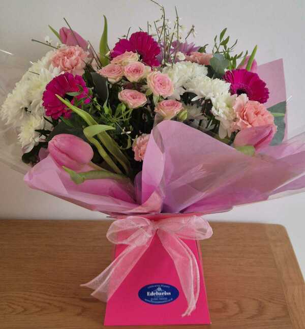 Flowers delivered to customer