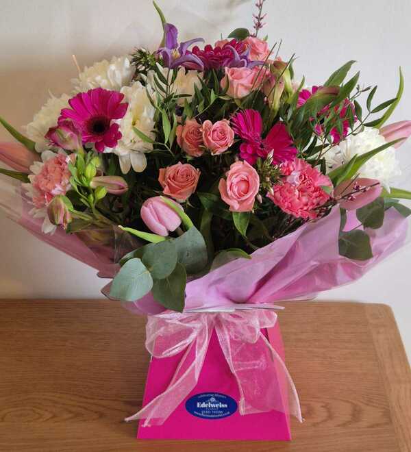 Flowers delivered to customer