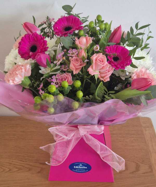 Flowers delivered to customer