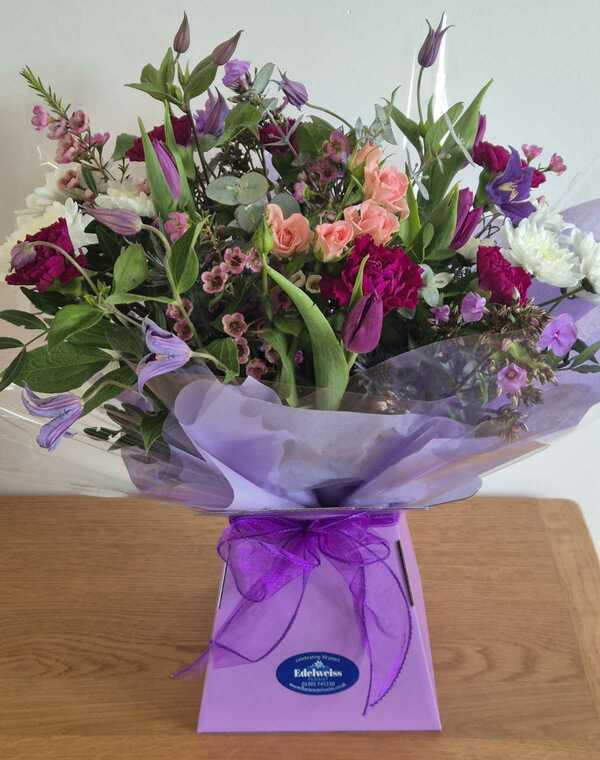 Flowers delivered to customer