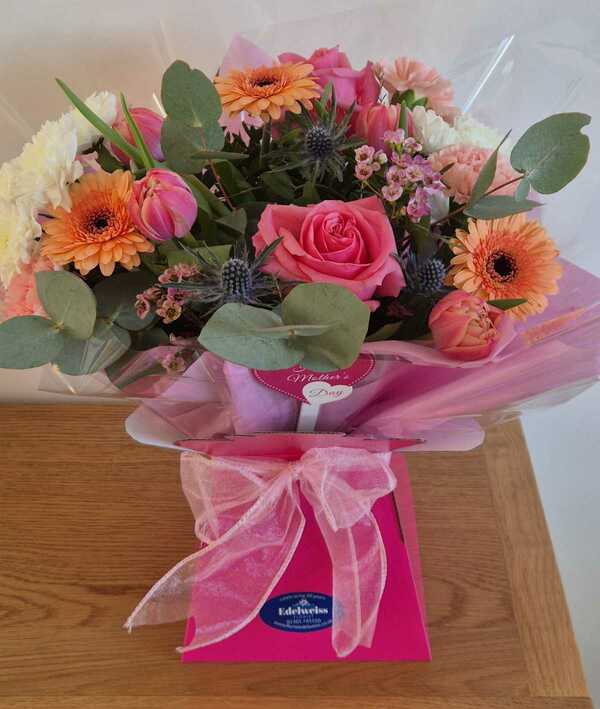 Flowers delivered to customer