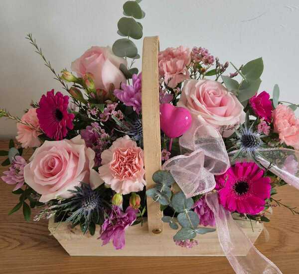 Flowers delivered to customer