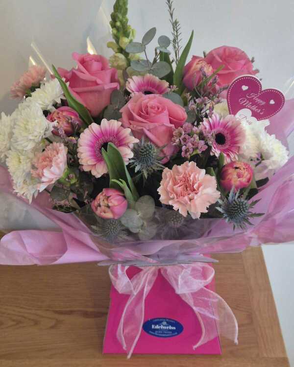 Flowers delivered to customer