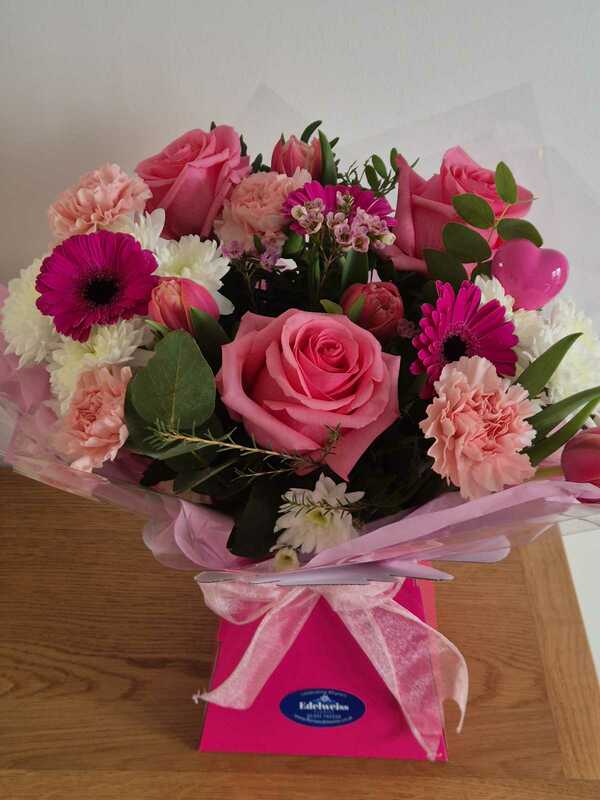 Flowers delivered to customer