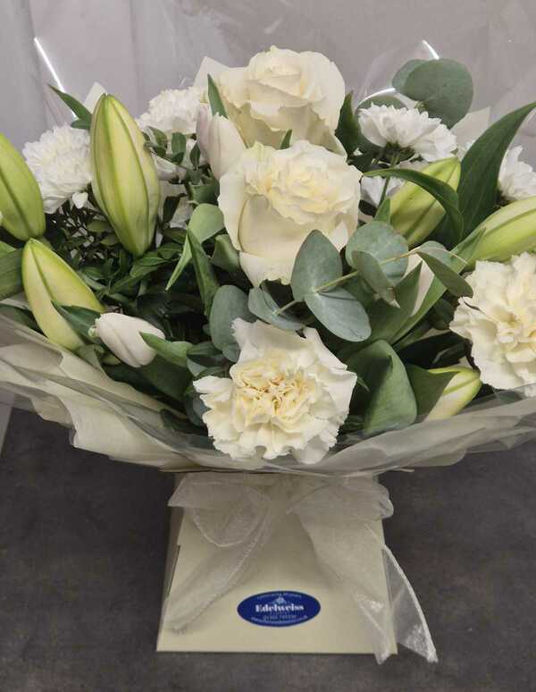 Flowers delivered to customer