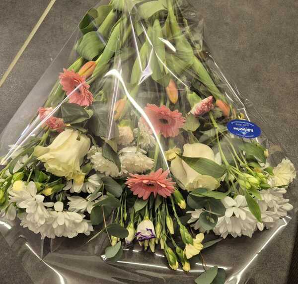 Flowers delivered to customer