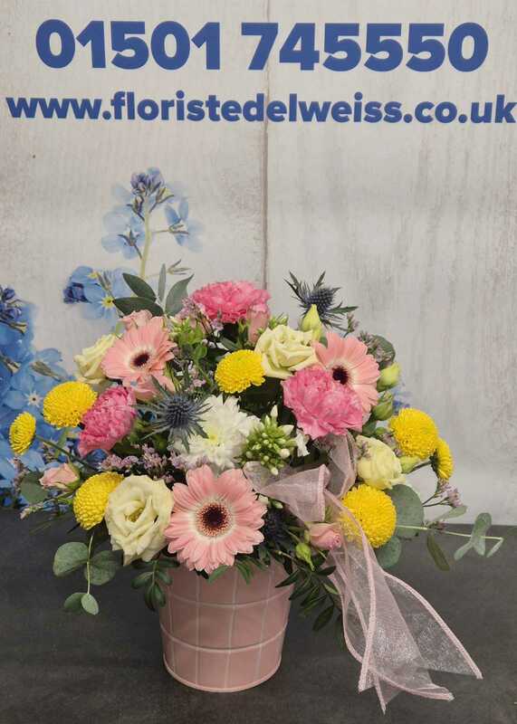 Flowers delivered to customer