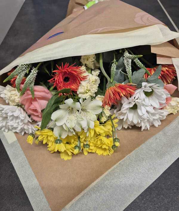 Flowers delivered to customer