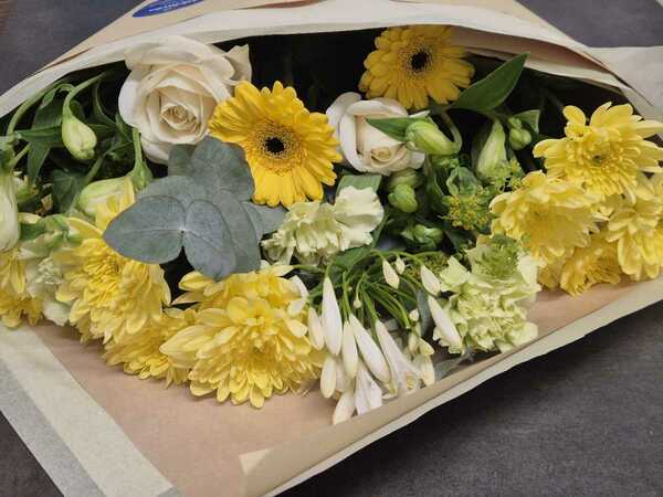 Flowers delivered to customer