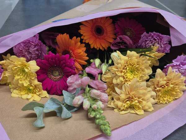 Flowers delivered to customer
